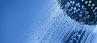 Más de dos tercios del agua consumida en un hogar se utiliza en el baño.